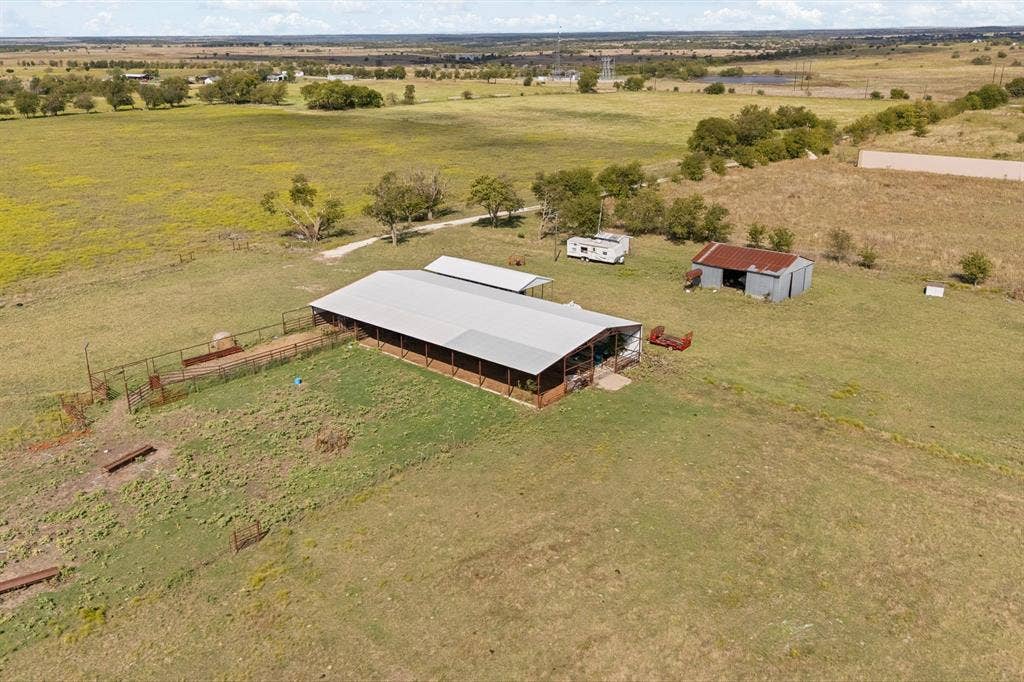 9301 Cr-1127, Godley, TX 76044 9301 Cr-1127, Godley, TX 76044