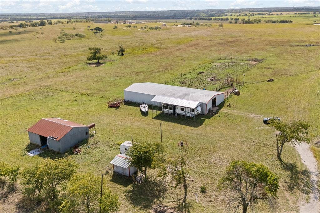 9301 Cr-1127, Godley, TX 76044 9301 Cr-1127, Godley, TX 76044