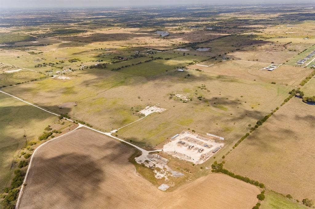 9301 Cr-1127, Godley, TX 76044 9301 Cr-1127, Godley, TX 76044