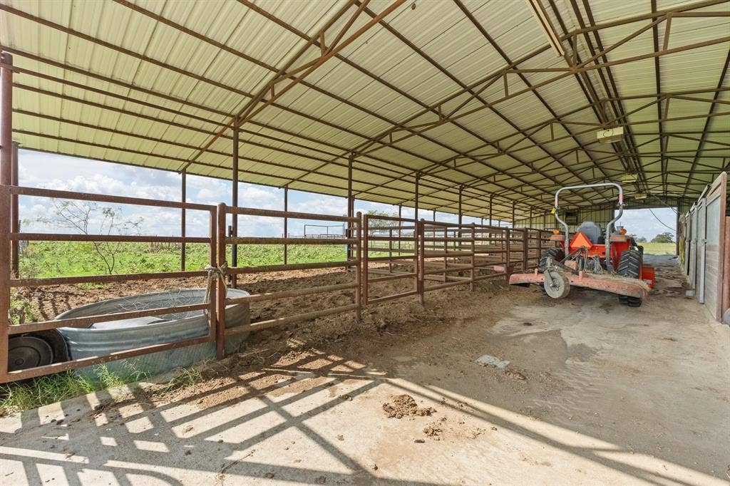 9301 Cr-1127, Godley, TX 76044 9301 Cr-1127, Godley, TX 76044
