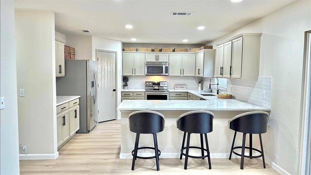 2212 Hamden Court, Little Elm, TX 75068