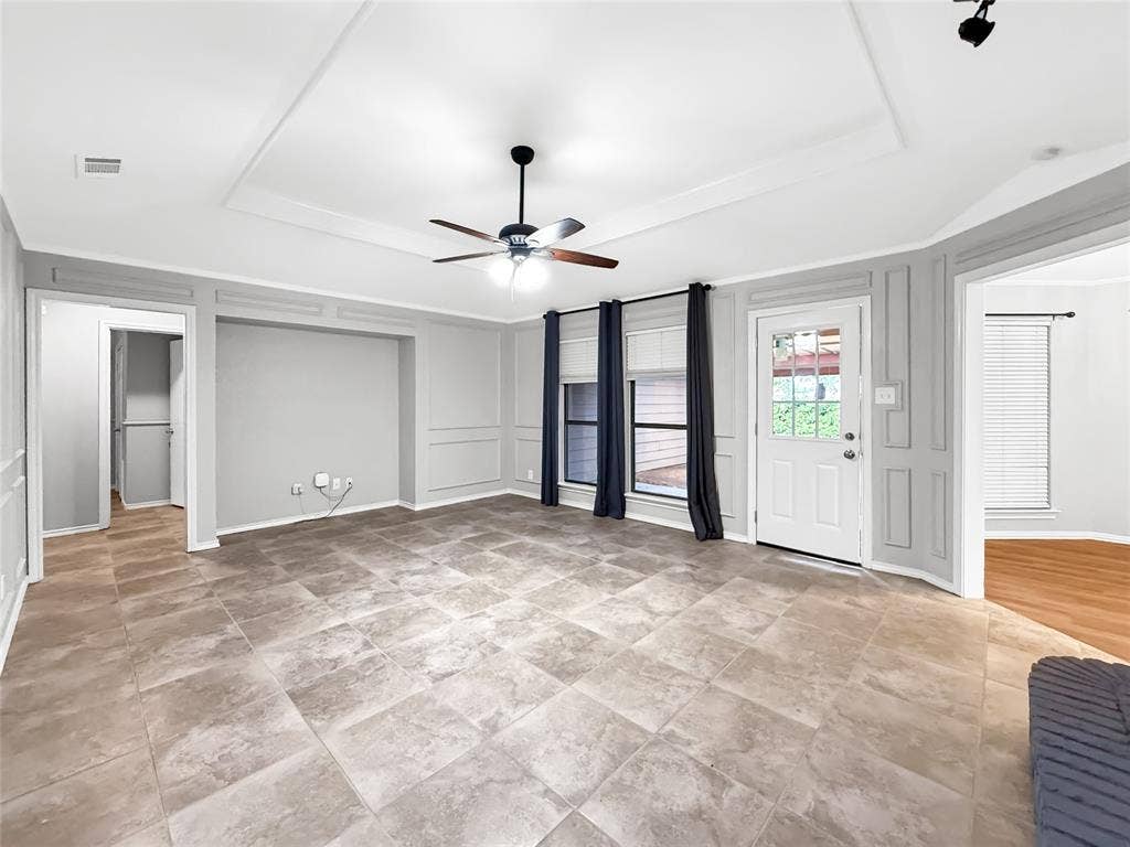 305 N Cottonbelt Avenue, Wylie, TX 75098 305 N Cottonbelt Avenue, Wylie, TX 75098