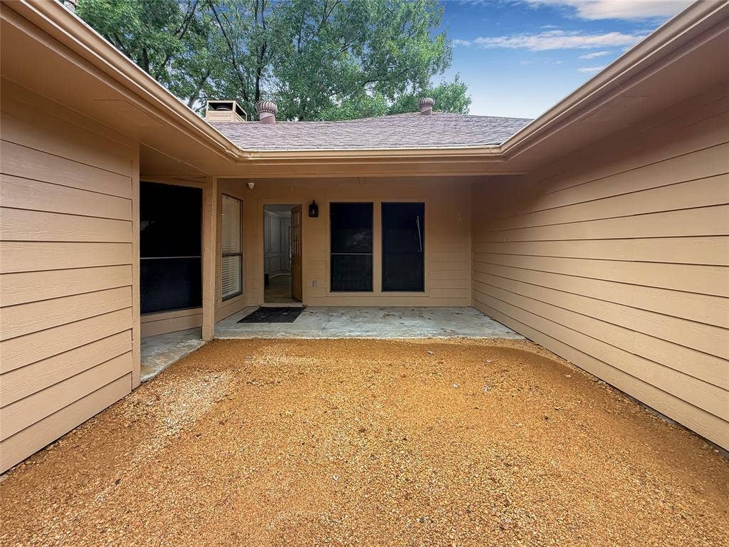 305 N Cottonbelt Avenue, Wylie, TX 75098 305 N Cottonbelt Avenue, Wylie, TX 75098
