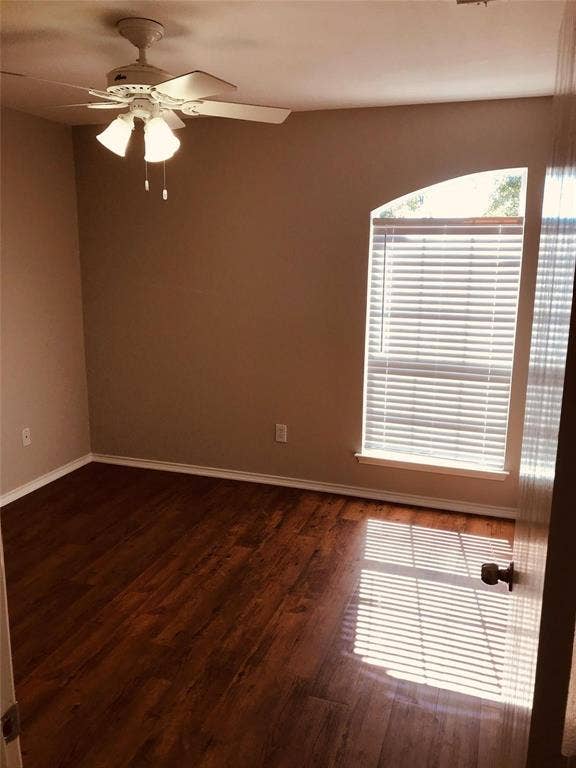 1321 Yukon, Midlothian, TX 76065 1321 Yukon, Midlothian, TX 76065