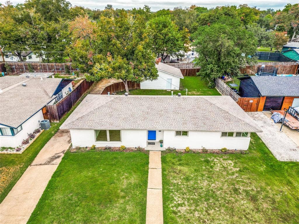 3517 Woodleigh Drive, Dallas, TX 75229