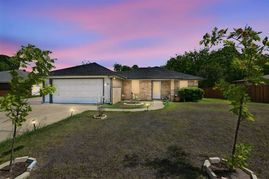 Property photo for 1307 Berry Drive, Cleburne, TX