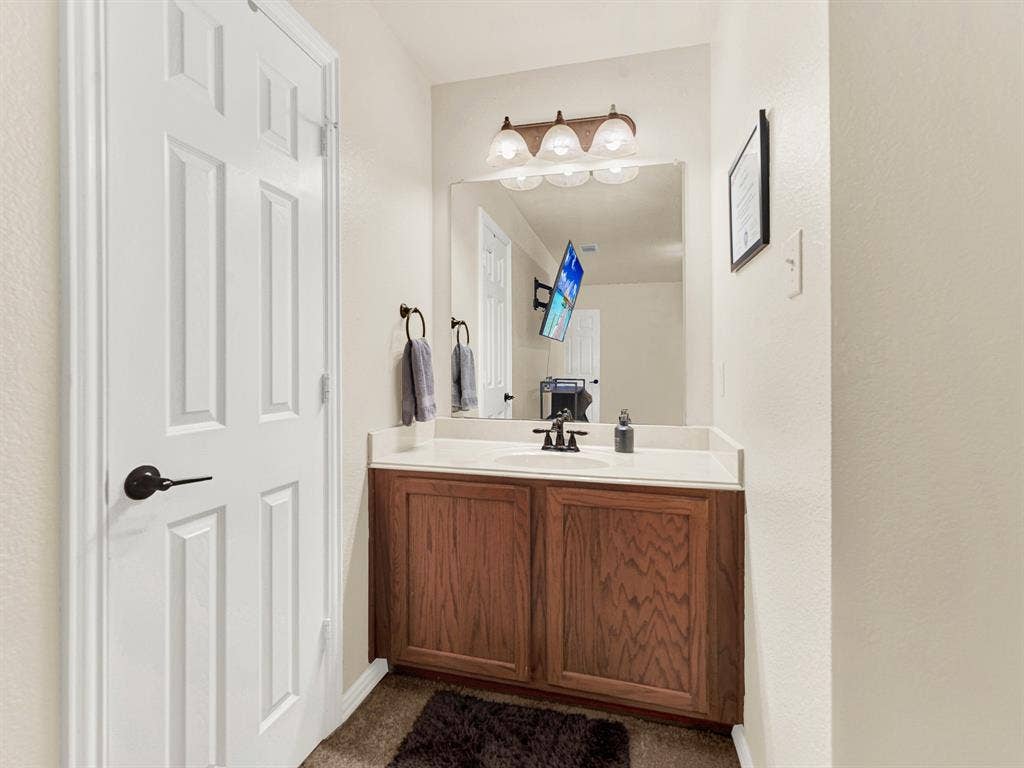 2328 Tawny Owl Road, Grand Prairie, TX 75052