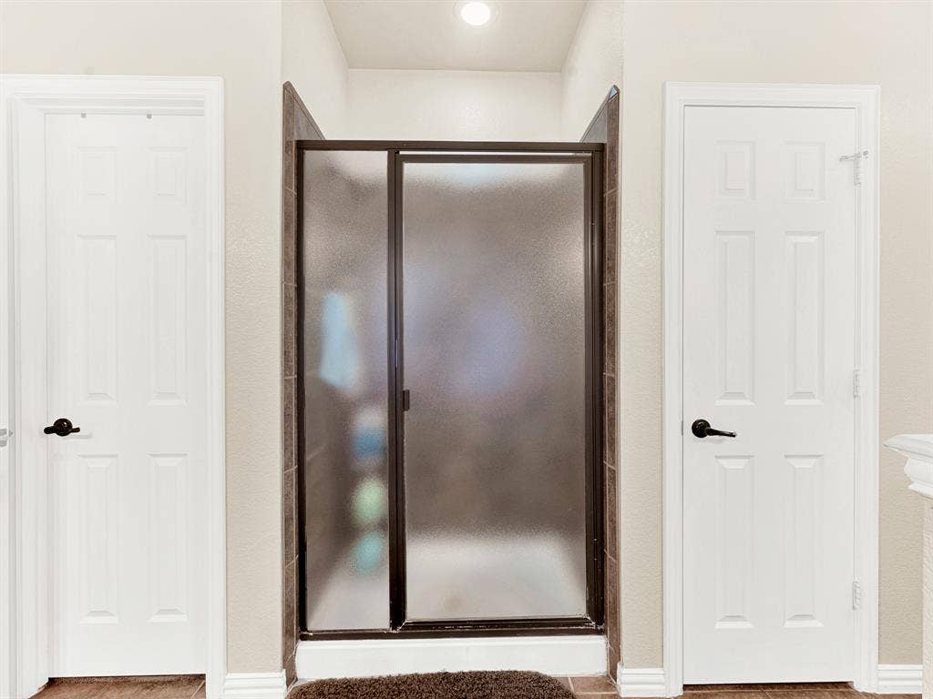 2328 Tawny Owl Road, Grand Prairie, TX 75052
