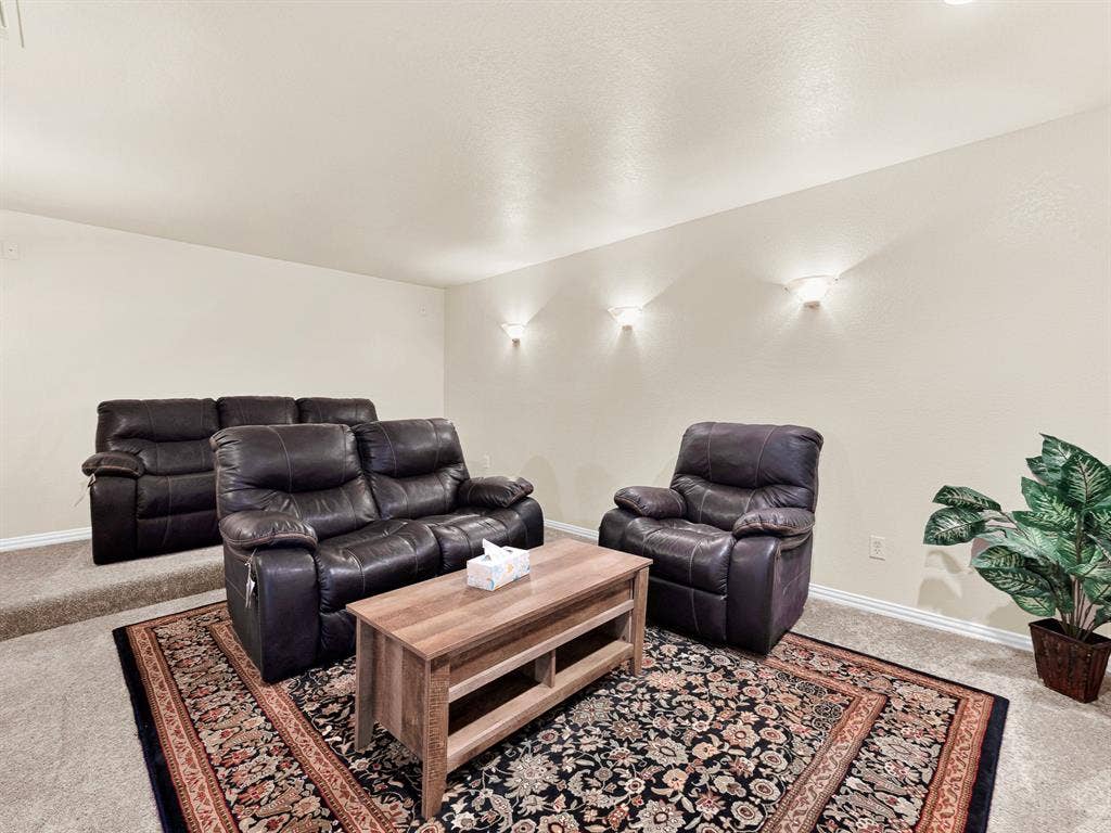 2328 Tawny Owl Road, Grand Prairie, TX 75052