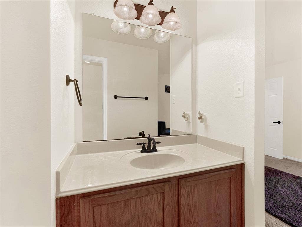 2328 Tawny Owl Road, Grand Prairie, TX 75052