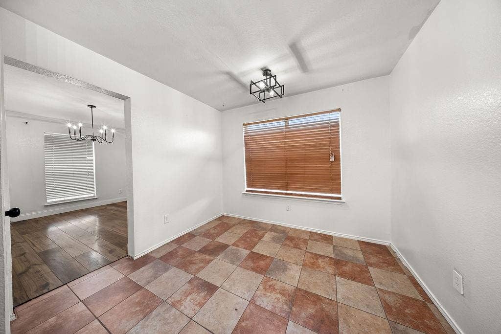2215 Elm Falls Place, Mesquite, TX 75181