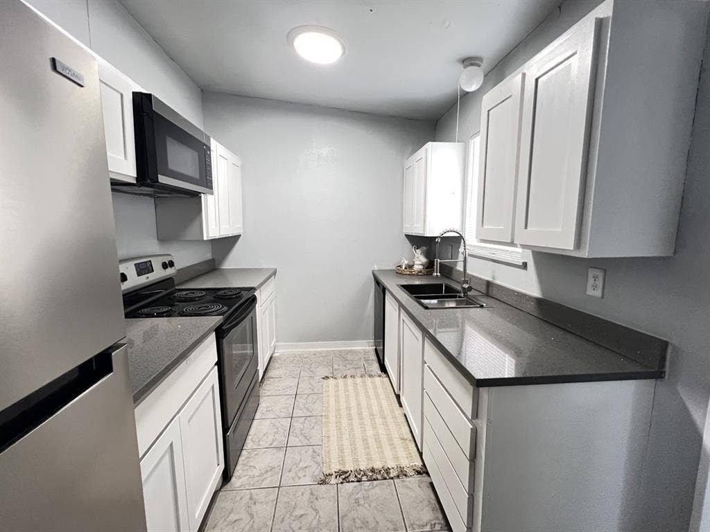 2532 Loy Lake Road, Denison, TX 75020