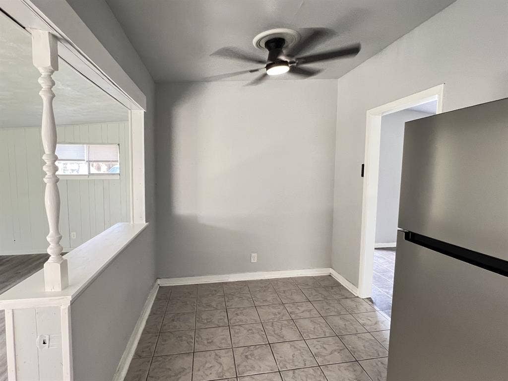 2532 Loy Lake Road, Denison, TX 75020