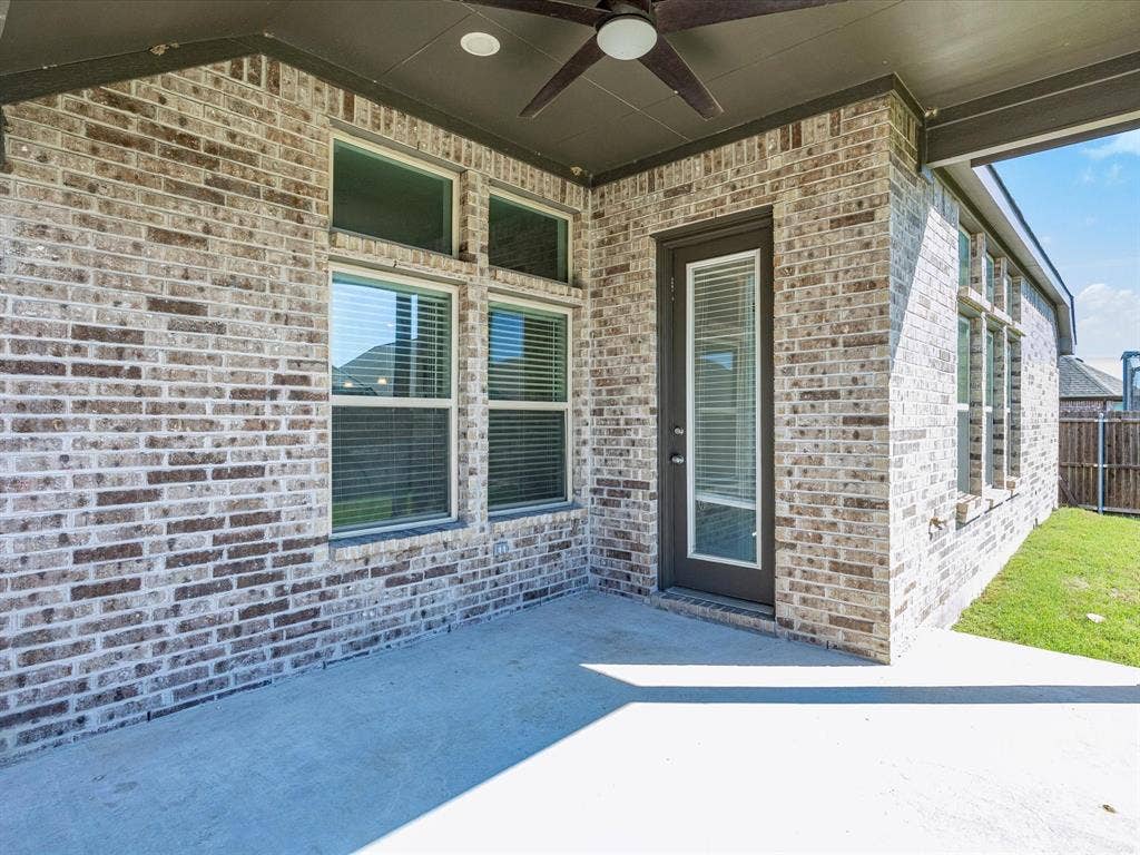 2810 Willow Lane, Melissa, TX 75454