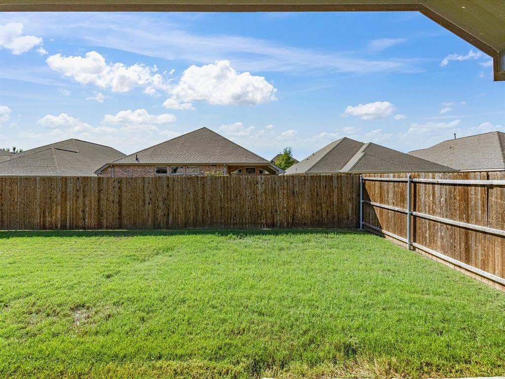 2810 Willow Lane, Melissa, TX 75454