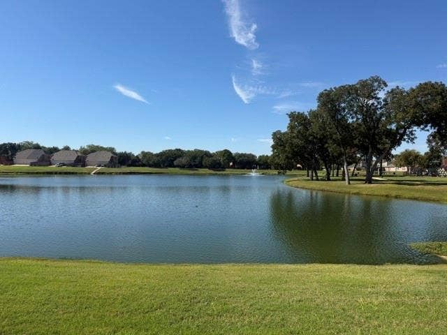 5431 Avery Lane, Grand Prairie, TX 75052