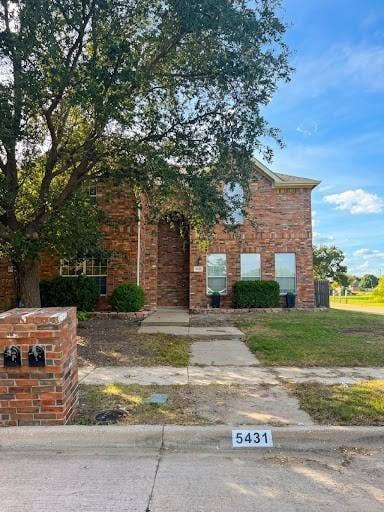 5431 Avery Lane, Grand Prairie, TX 75052