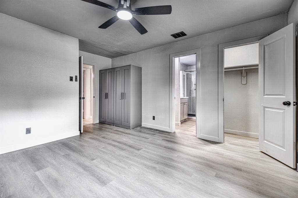 2305 Fenestra Drive, Dallas, TX 75228