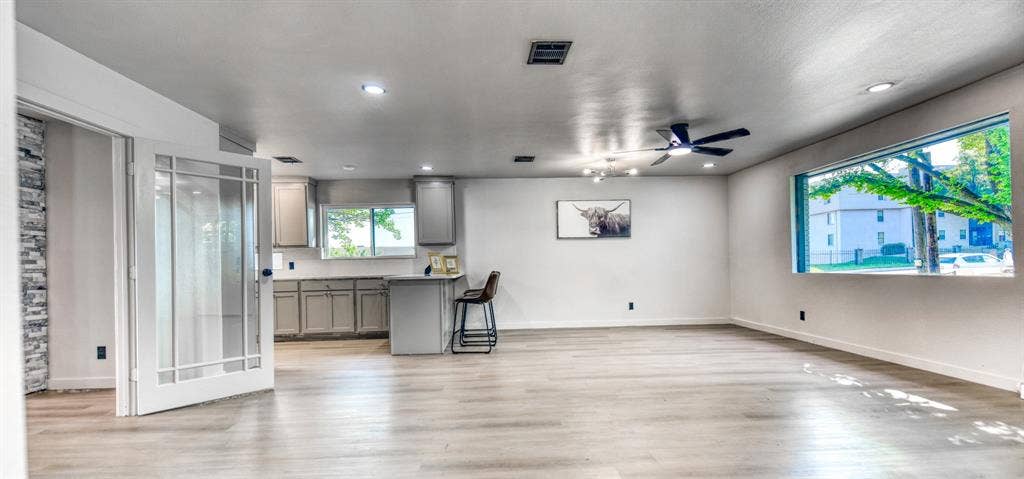 2305 Fenestra Drive, Dallas, TX 75228
