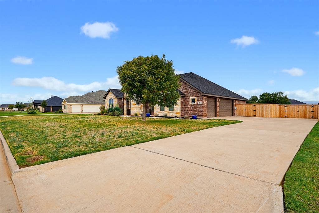 126 Angie Lane, Abilene, TX 79602 126 Angie Lane, Abilene, TX 79602