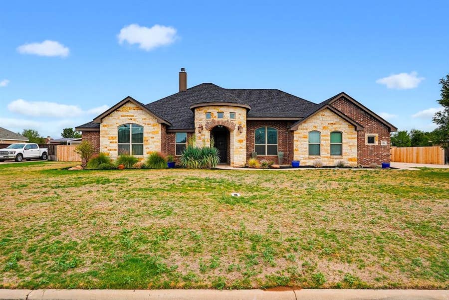 Property photo for 126 Angie Lane, Abilene, TX