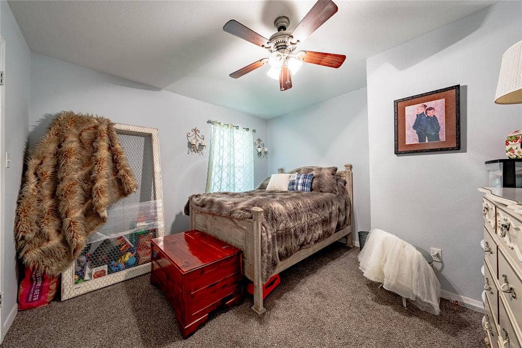 5 Linden Lane, Athens, TX 75751 5 Linden Lane, Athens, TX 75751