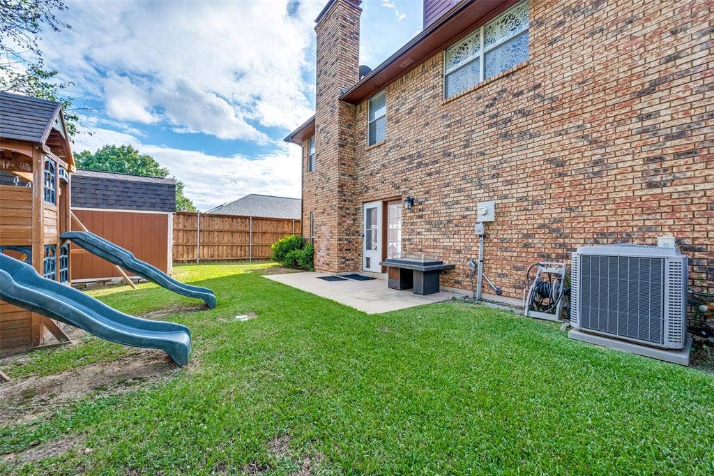 Lots of play area in this backyard.