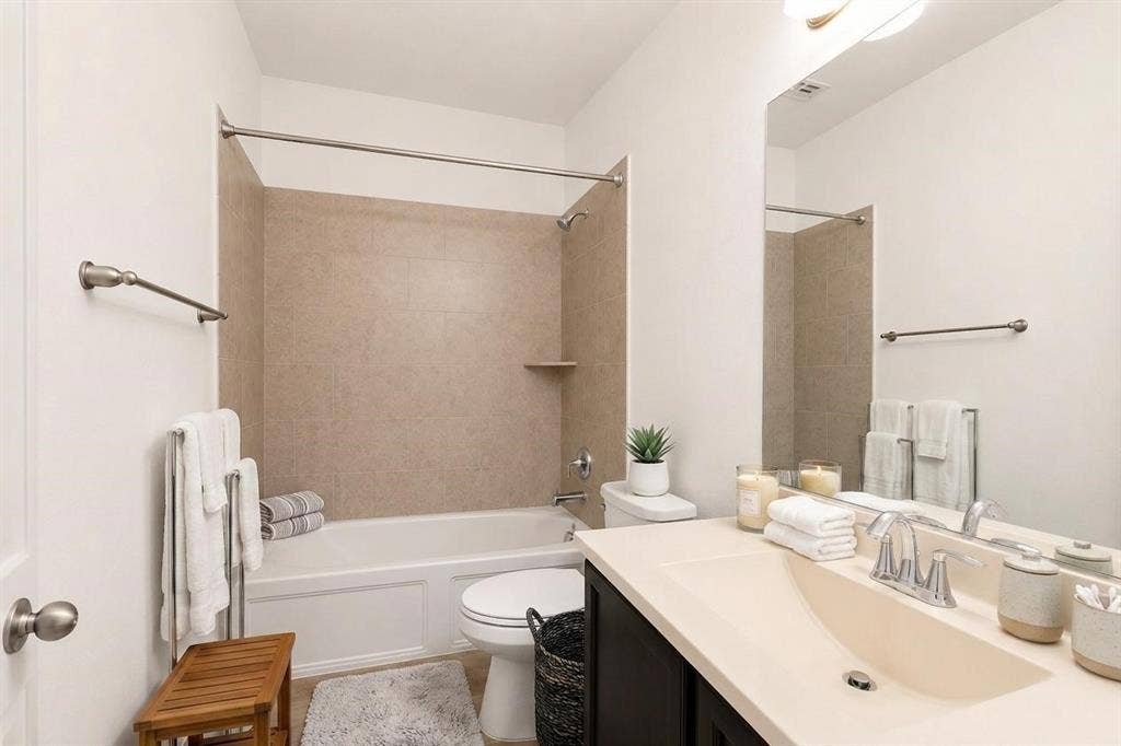 817 Black Hawk Drive, Princeton, TX 75407 817 Black Hawk Drive, Princeton, TX 75407
