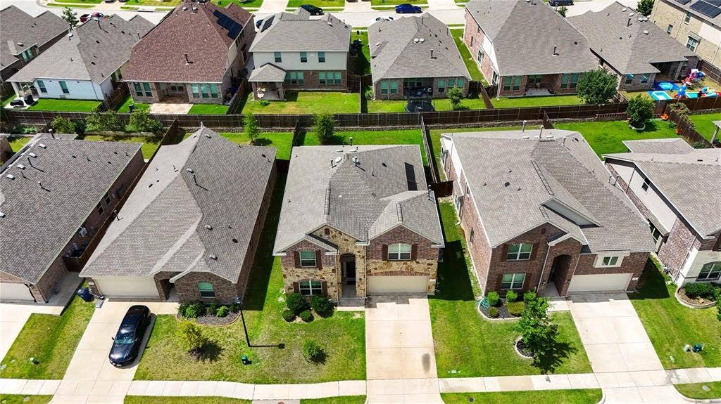 817 Black Hawk Drive, Princeton, TX 75407 817 Black Hawk Drive, Princeton, TX 75407