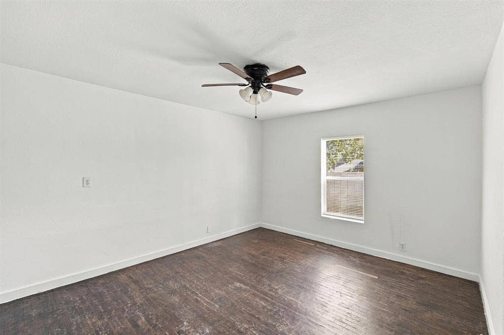 405 N Atlantic Street, #407, Cleburne, TX 76031