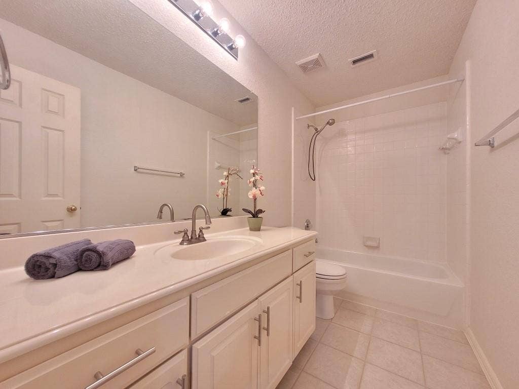 3509 Dripping Springs Drive, Plano, TX 75025 3509 Dripping Springs Drive, Plano, TX 75025