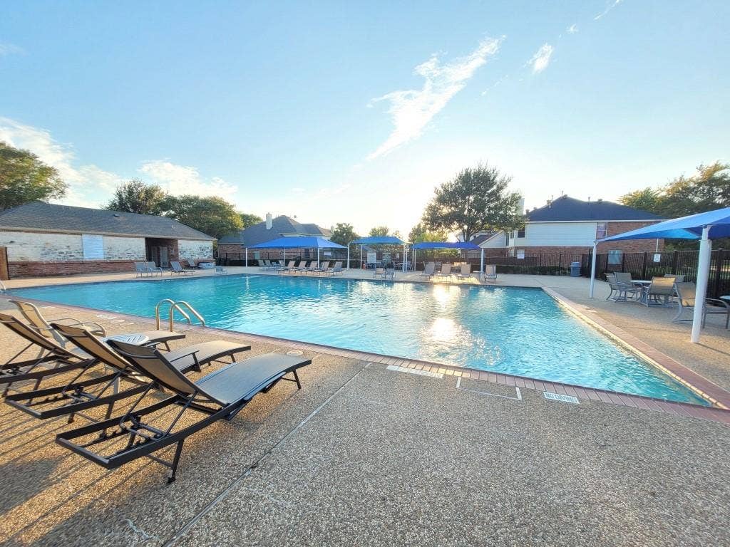 3509 Dripping Springs Drive, Plano, TX 75025 3509 Dripping Springs Drive, Plano, TX 75025