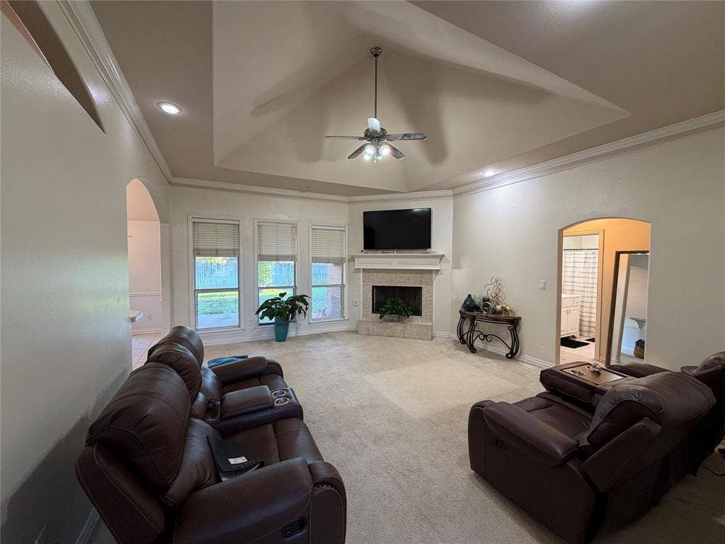2127 Rana Park, Flint, TX 75762 2127 Rana Park, Flint, TX 75762