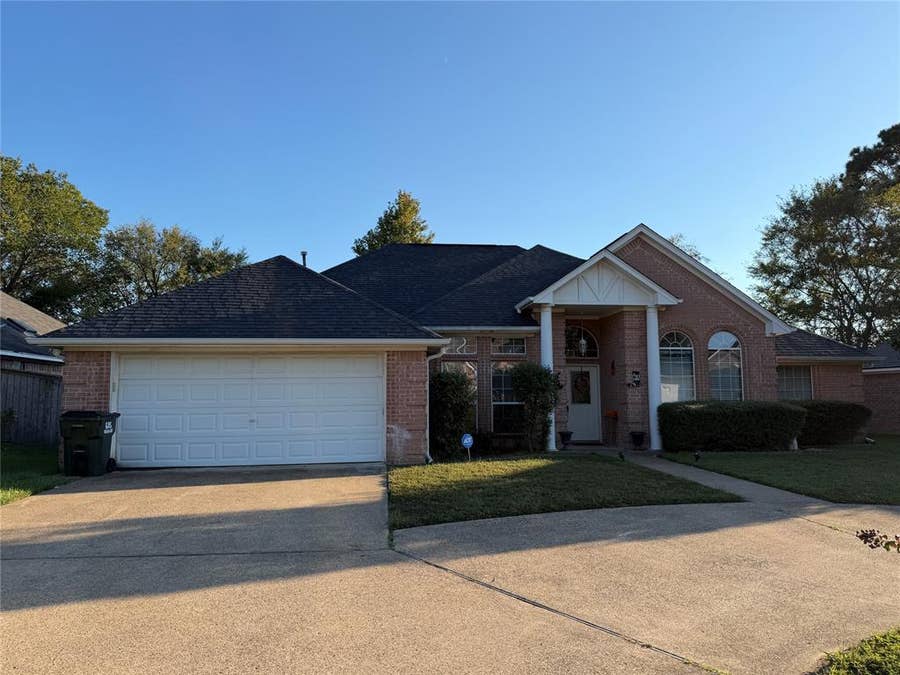 Property photo for 2127 Rana Park, Flint, TX