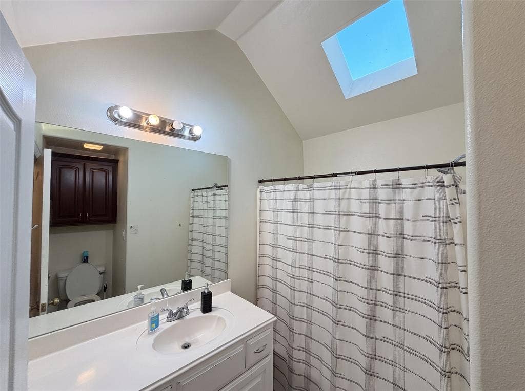 2127 Rana Park, Flint, TX 75762 2127 Rana Park, Flint, TX 75762
