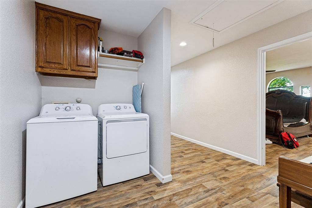 8525 County Road 528, Burleson, TX 76028