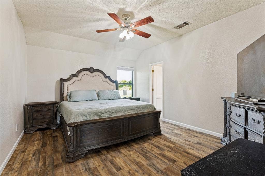 8525 County Road 528, Burleson, TX 76028