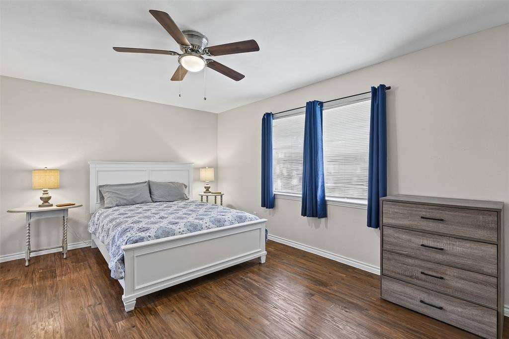116 San Jacinto Street, Waxahachie, TX 75165 116 San Jacinto Street, Waxahachie, TX 75165