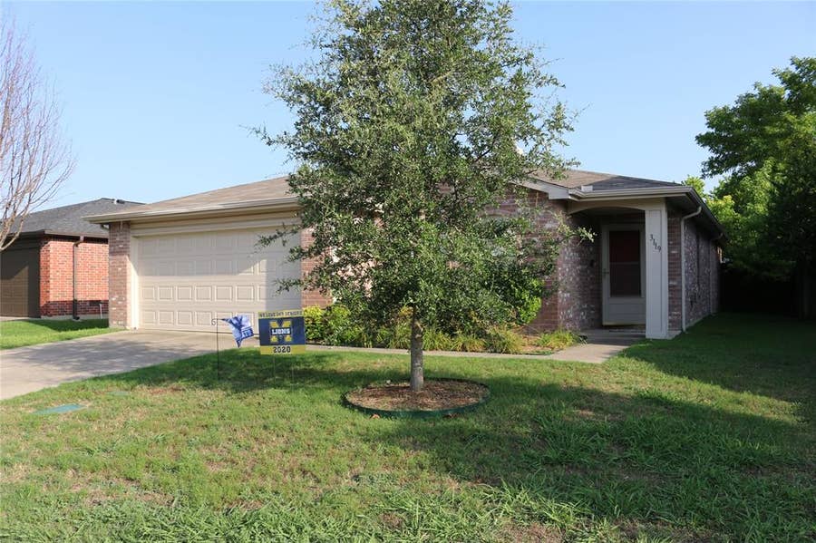 Property photo for 3119 Legend Drive, McKinney, TX