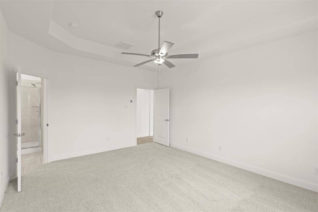 freedom primary bedroom