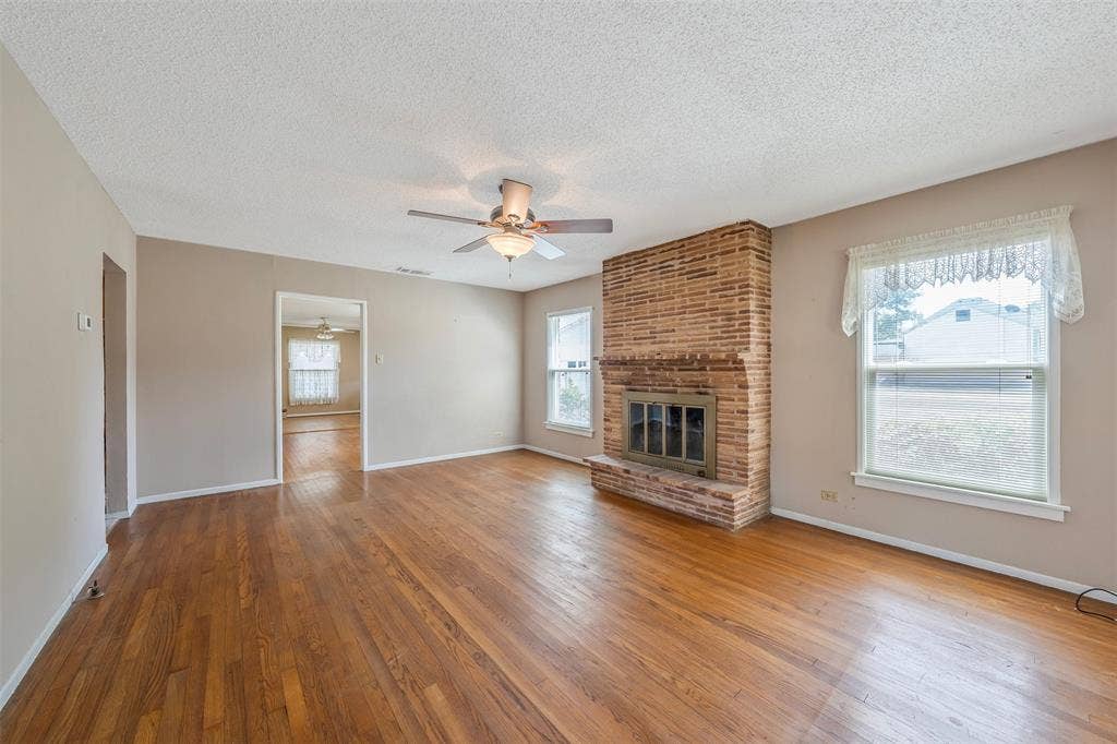 465 Southview Drive, Lucas, TX 75002 465 Southview Drive, Lucas, TX 75002