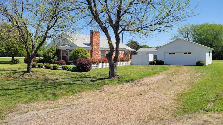 Property photo for 465 Southview Drive, Lucas, TX