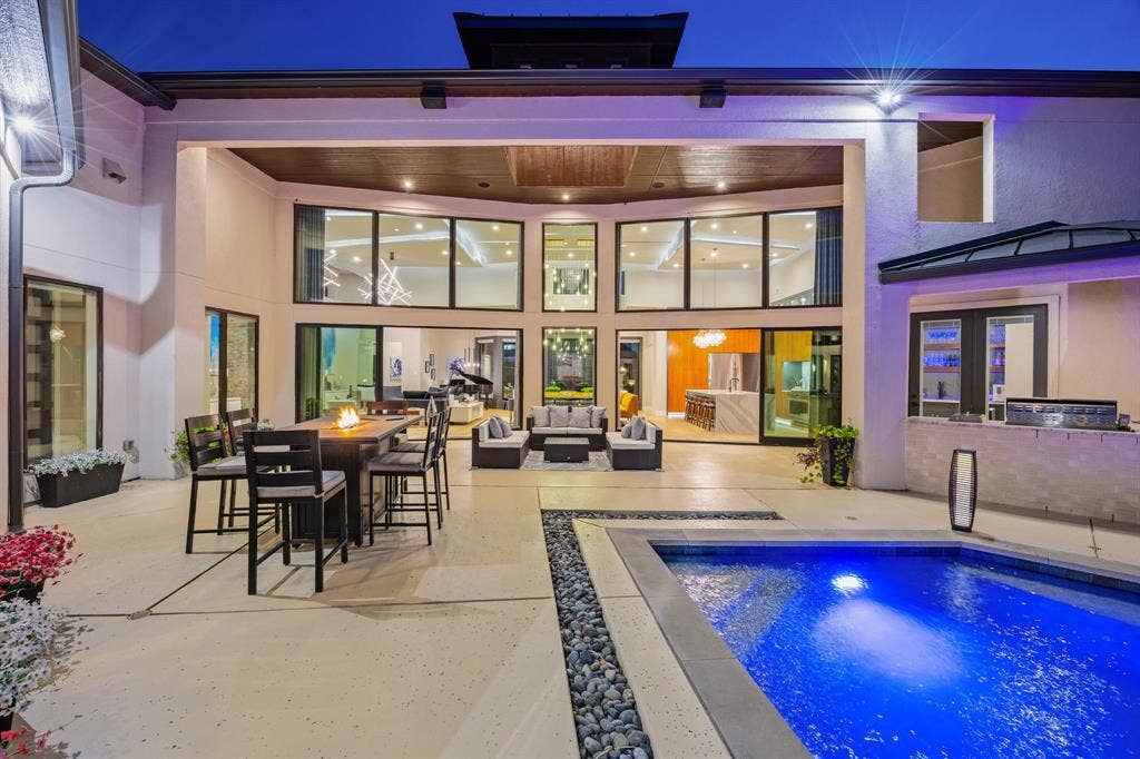3316 Castlehill Court, Northlake, TX 76247
