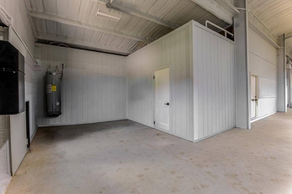 6015 Bonanza Drive, #D, Granbury, TX 76049