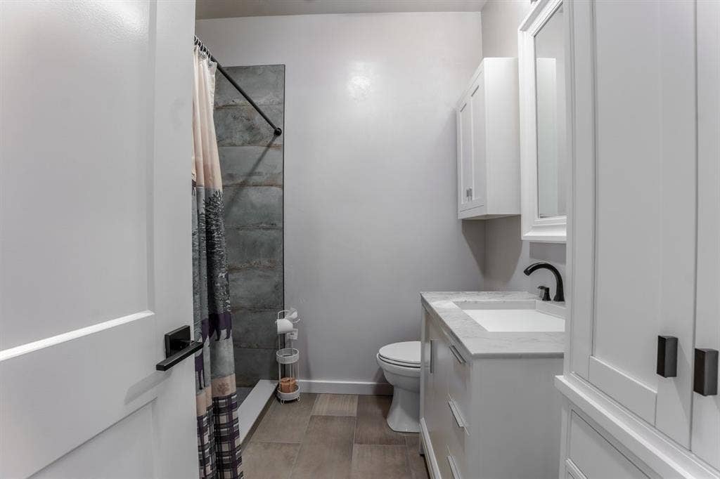 6015 Bonanza Drive, #D, Granbury, TX 76049