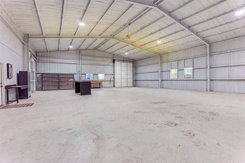 6015 Bonanza Drive, #D, Granbury, TX 76049