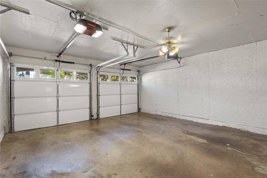 2908 Nova Drive, Garland, TX 75044 2908 Nova Drive, Garland, TX 75044