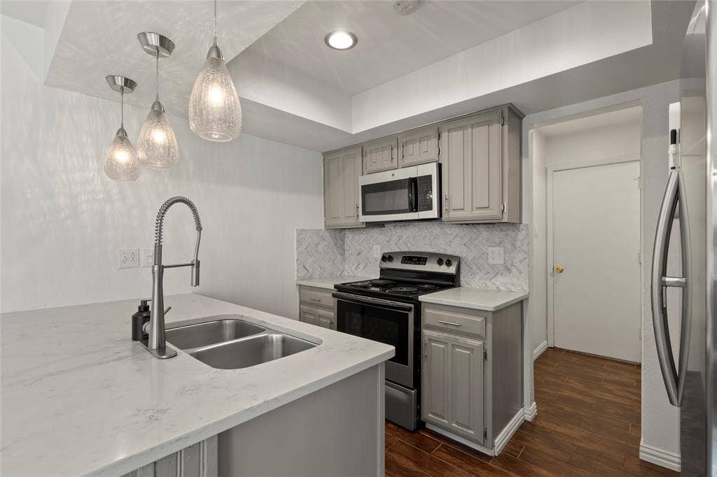 2908 Nova Drive, Garland, TX 75044 2908 Nova Drive, Garland, TX 75044