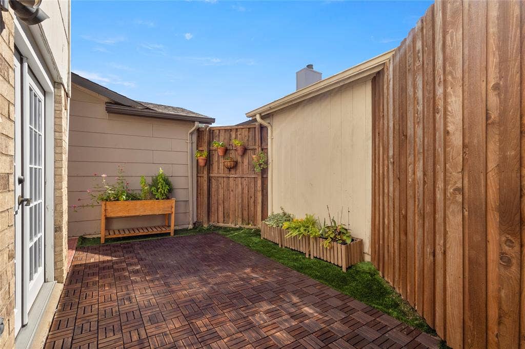 2908 Nova Drive, Garland, TX 75044 2908 Nova Drive, Garland, TX 75044