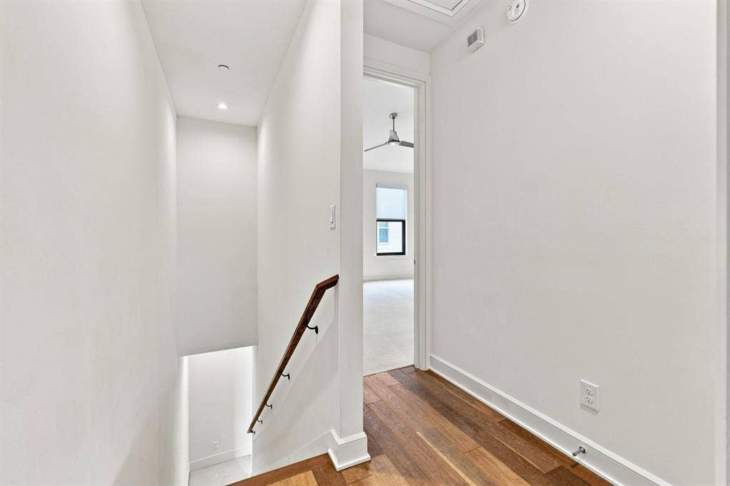 5122 Capitol Avenue, #103, Dallas, TX 75206 5122 Capitol Avenue, #103, Dallas, TX 75206